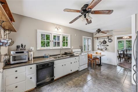2318 Selma Avenue Youngstown OH 44504