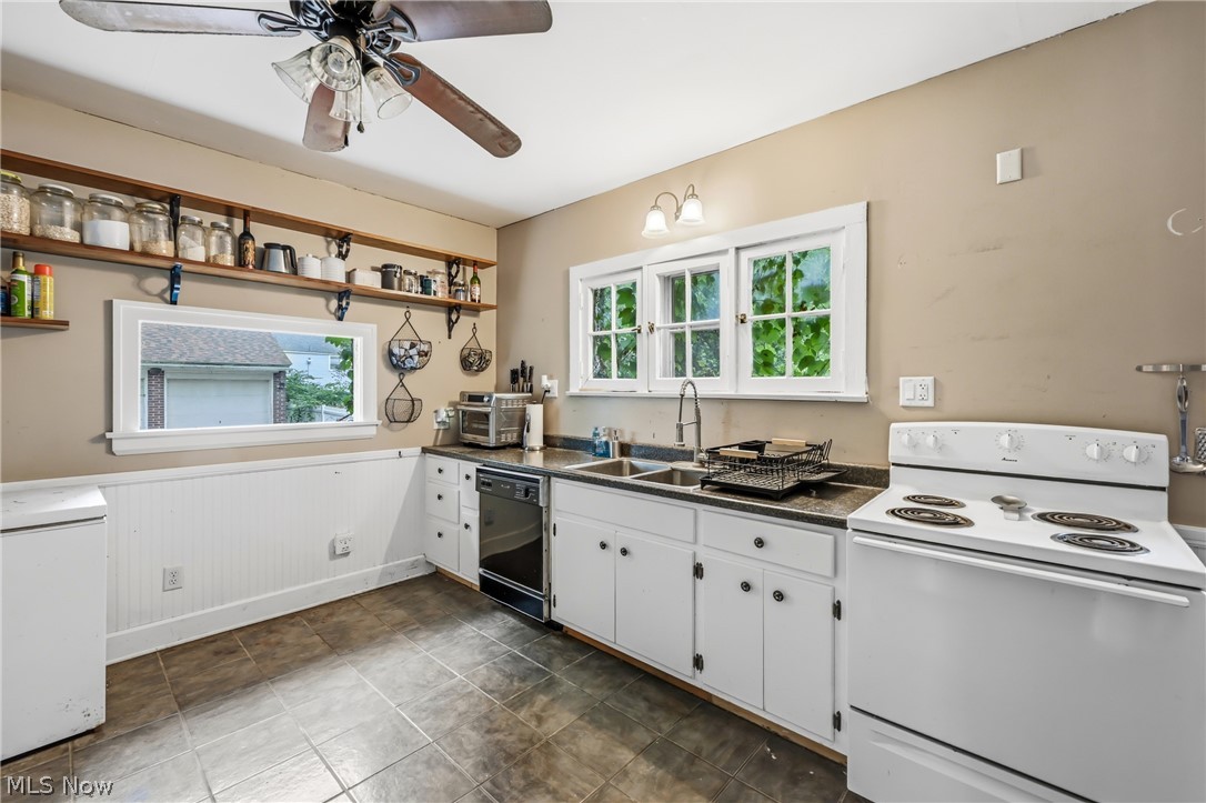 2318 Selma Avenue Youngstown OH 44504