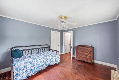 2318 Selma Avenue Youngstown OH 44504