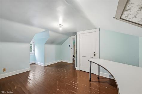 2318 Selma Avenue Youngstown OH 44504
