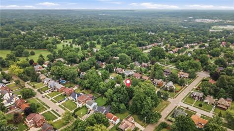 2318 Selma Avenue Youngstown OH 44504