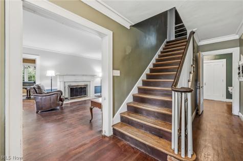 2318 Selma Avenue Youngstown OH 44504