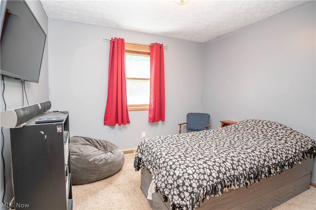7819 Aramis Street NW Massillon OH 44646