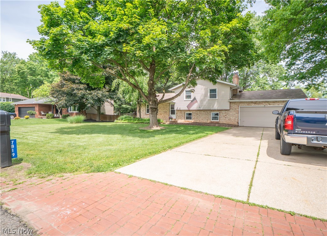 7819 Aramis Street NW Massillon OH 44646