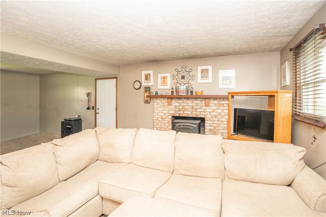 7819 Aramis Street NW Massillon OH 44646