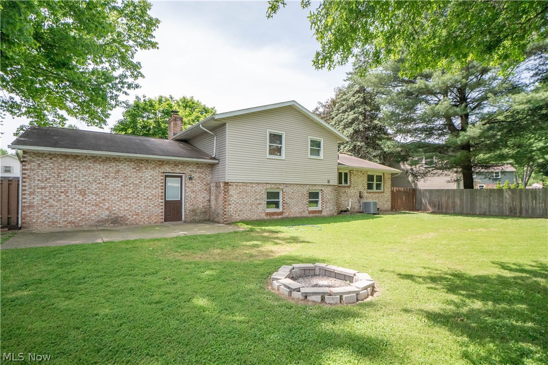 7819 Aramis Street NW Massillon OH 44646
