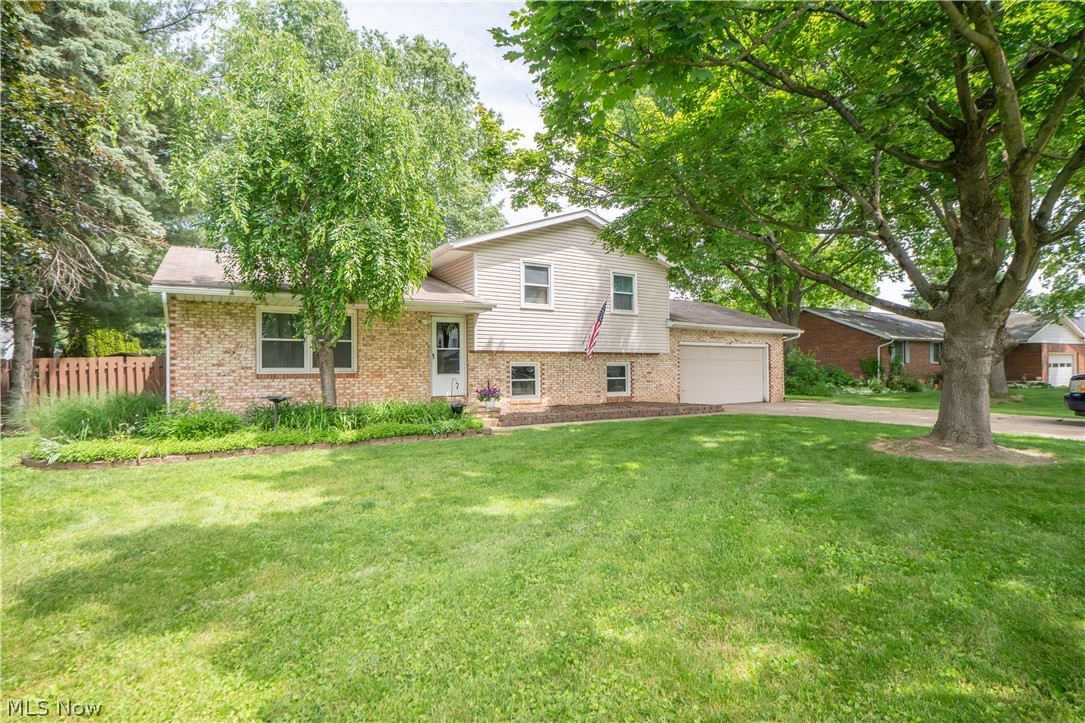 7819 Aramis Street NW Massillon OH 44646