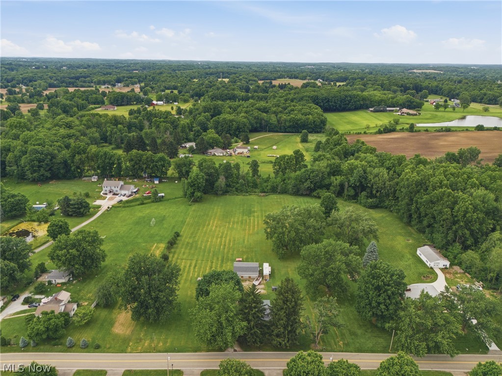 2191 Mount Pleasant Street NE North Canton OH 44721