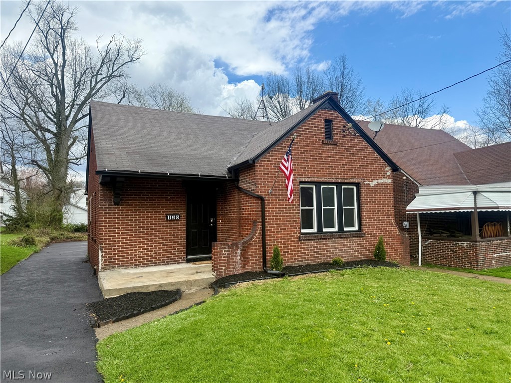 138 Roslyn Youngstown OH 44505