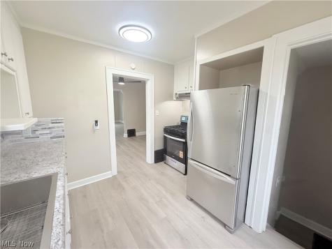 138 Roslyn Youngstown OH 44505