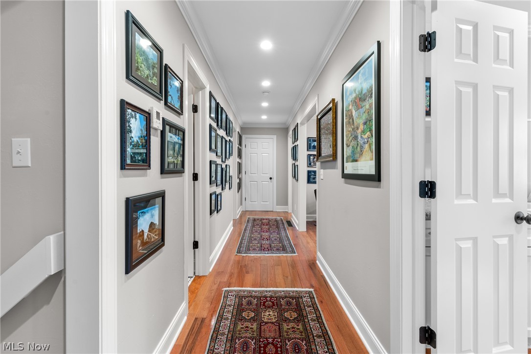 7059 Deepwood Drive Chagrin Falls OH 44022