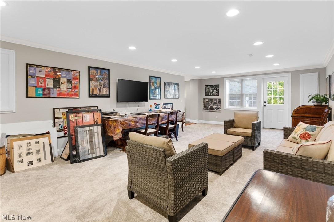 7059 Deepwood Drive Chagrin Falls OH 44022