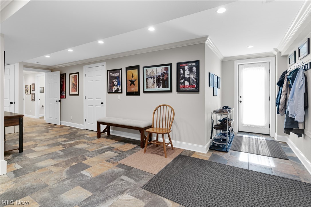 7059 Deepwood Drive Chagrin Falls OH 44022