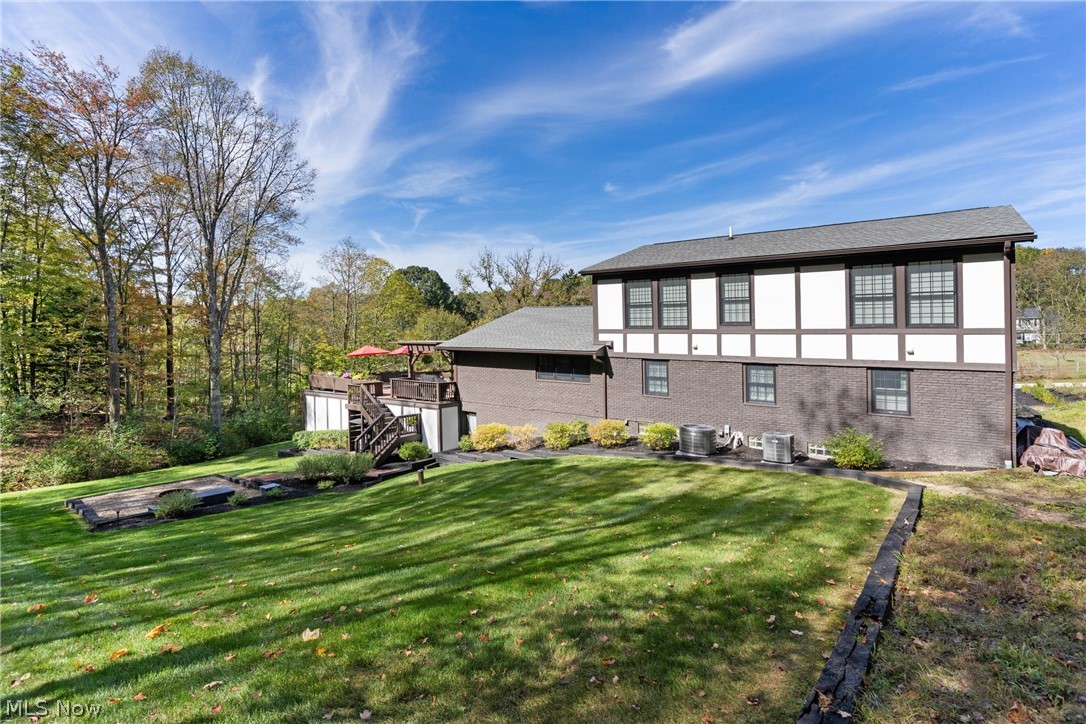 7059 Deepwood Drive Chagrin Falls OH 44022