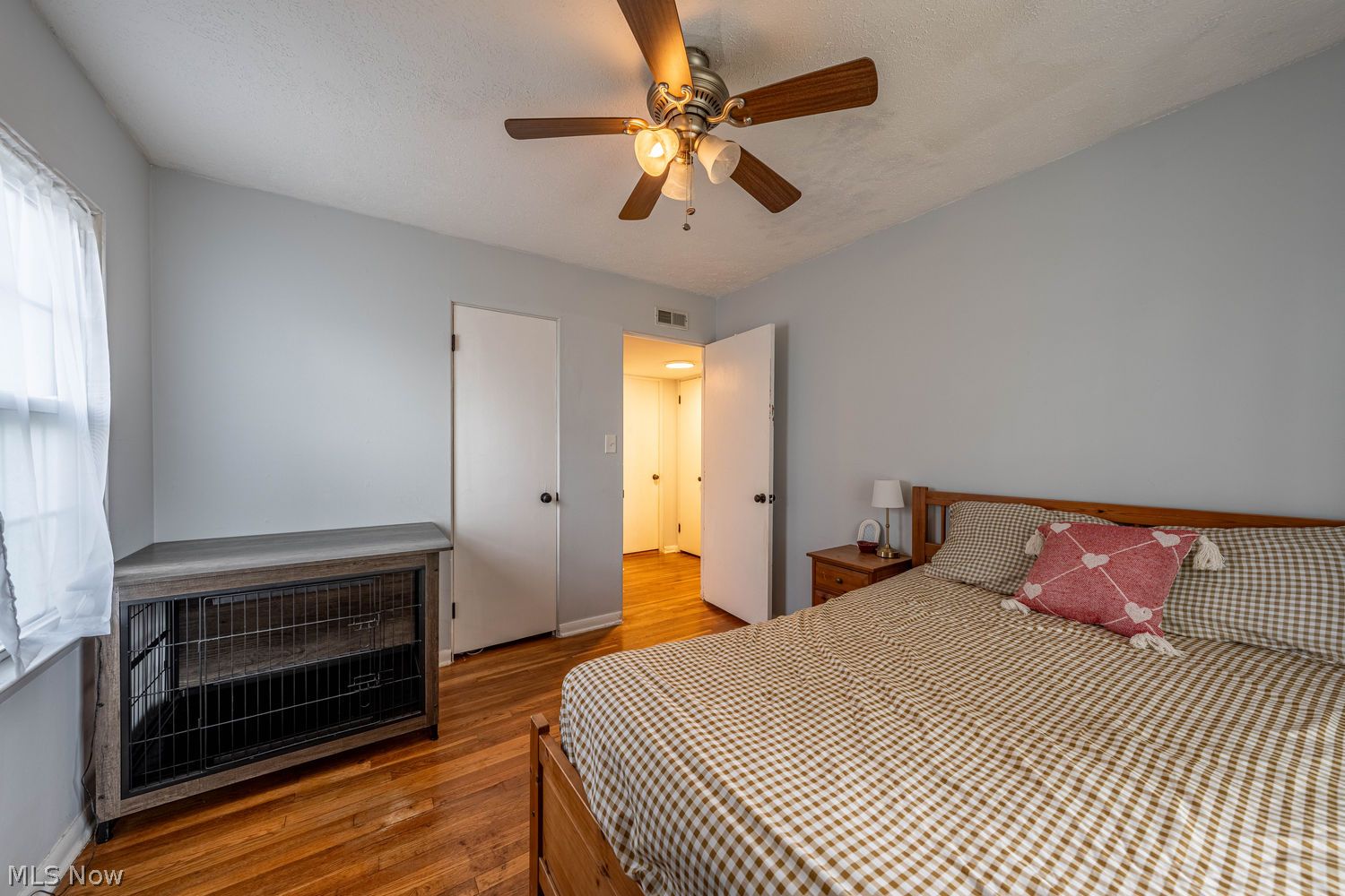 4327 W 189th Street Cleveland OH 44135