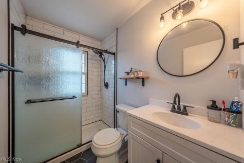 4327 W 189th Street Cleveland OH 44135