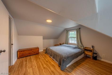 4327 W 189th Street Cleveland OH 44135