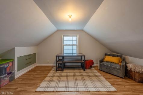 4327 W 189th Street Cleveland OH 44135