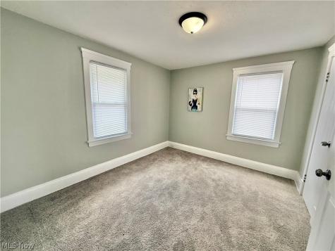 3393 98th Street Cleveland OH 44102