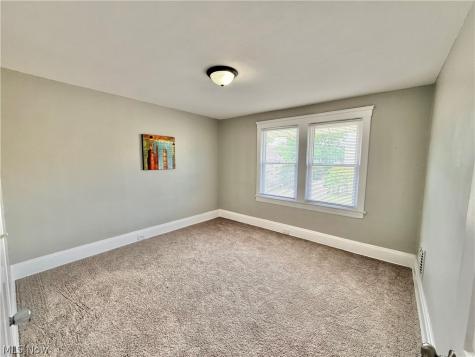 3393 98th Street Cleveland OH 44102
