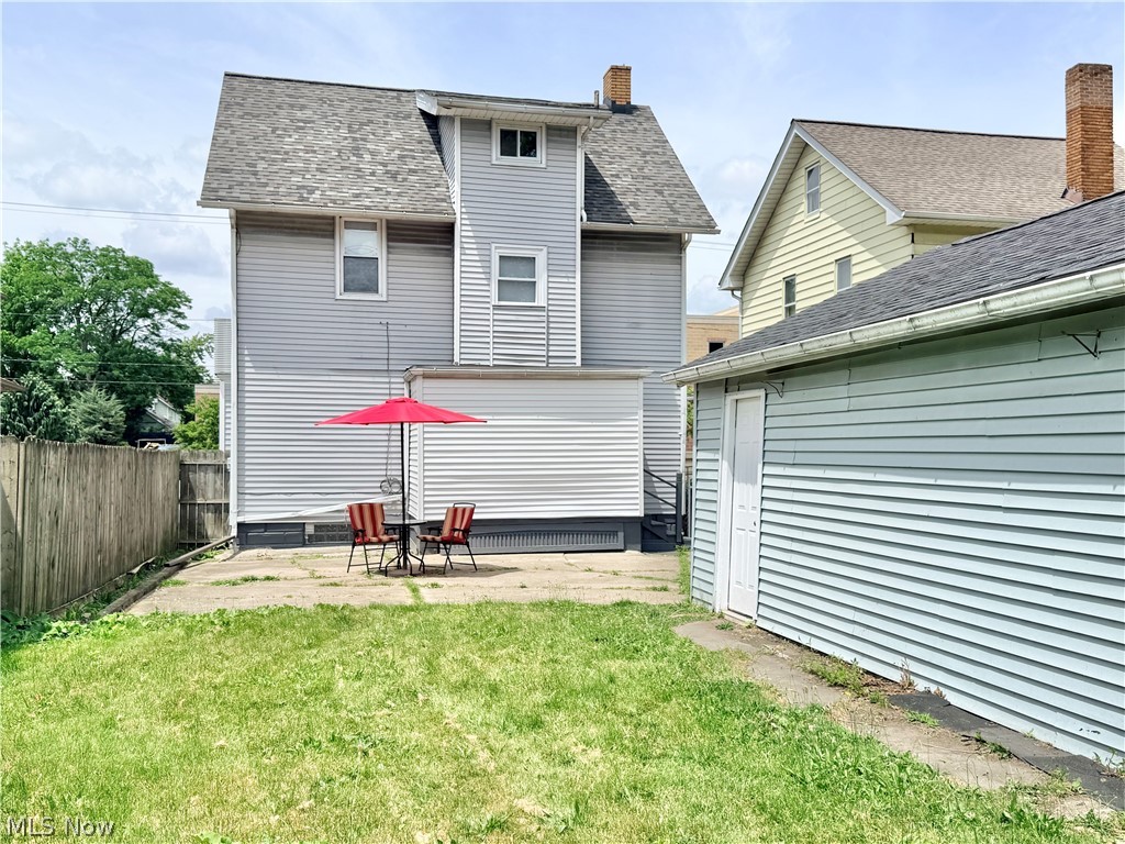 3393 98th Street Cleveland OH 44102