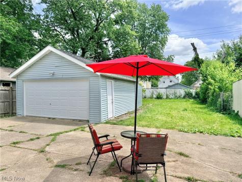 3393 98th Street Cleveland OH 44102