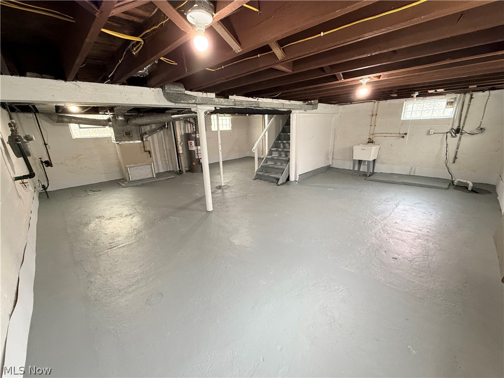 3393 98th Street Cleveland OH 44102