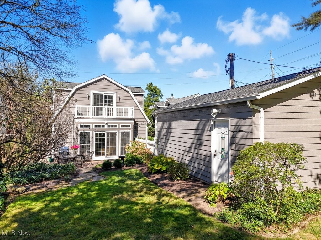 162 Vincent Street Chagrin Falls OH 44022