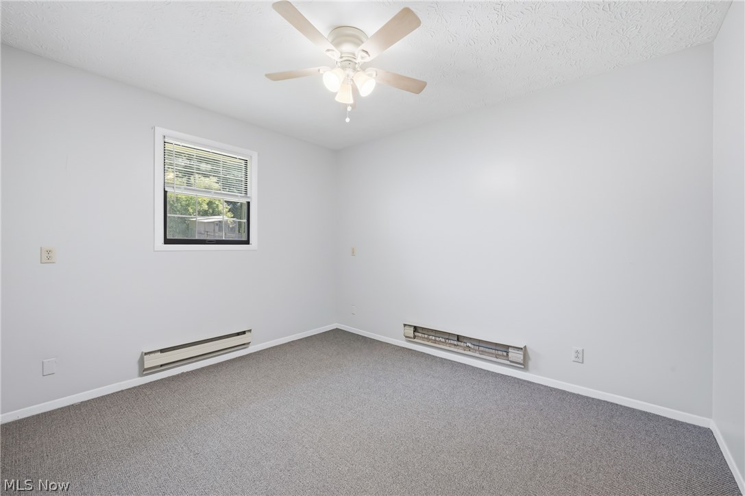 1795 Allen Drive Salem OH 44460