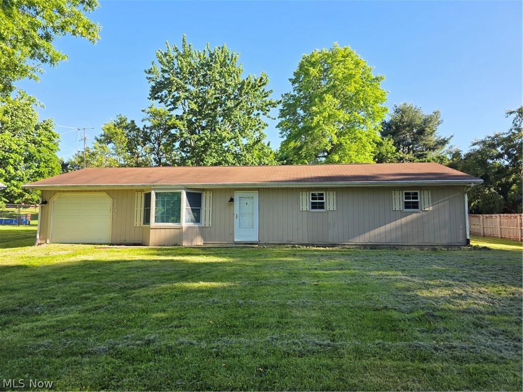 1795 Allen Drive Salem OH 44460