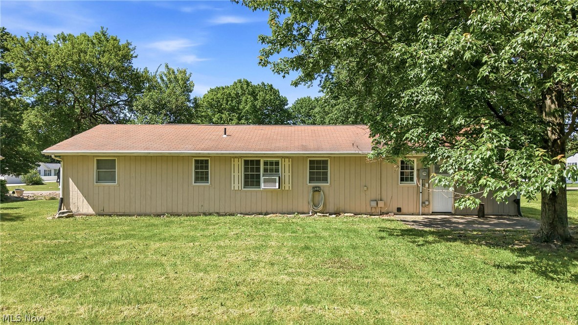 1795 Allen Drive Salem OH 44460
