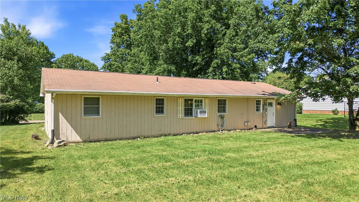 1795 Allen Drive Salem OH 44460