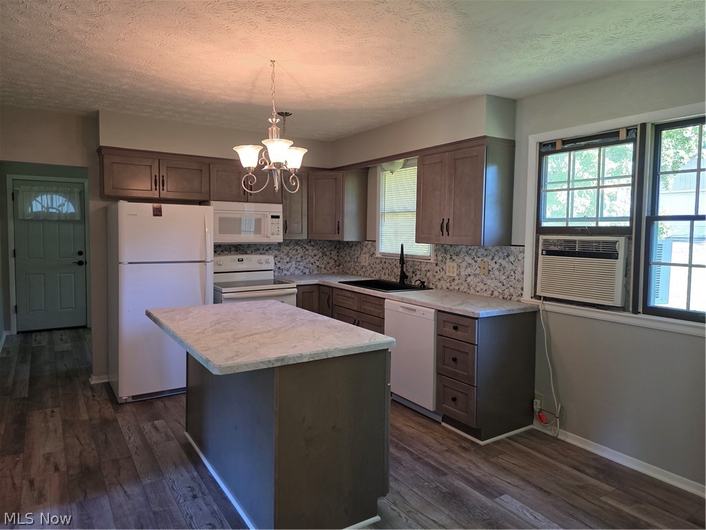 1795 Allen Drive Salem OH 44460