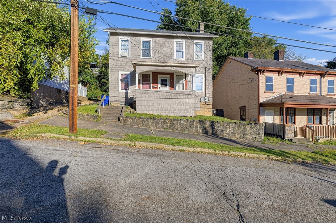 812 Lincoln Avenue East Liverpool OH 43920