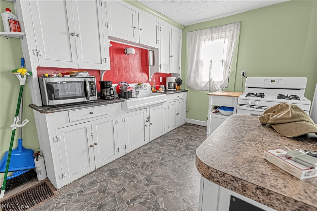 812 Lincoln Avenue East Liverpool OH 43920
