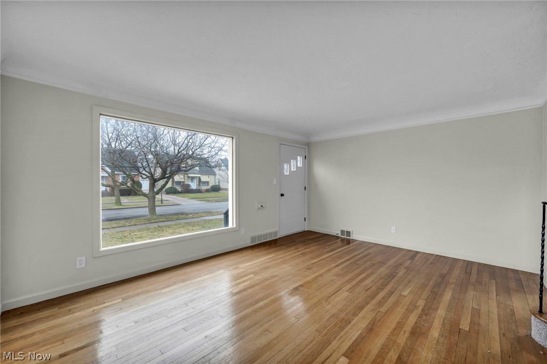 5085 W 6th Street Brooklyn Heights OH 44131