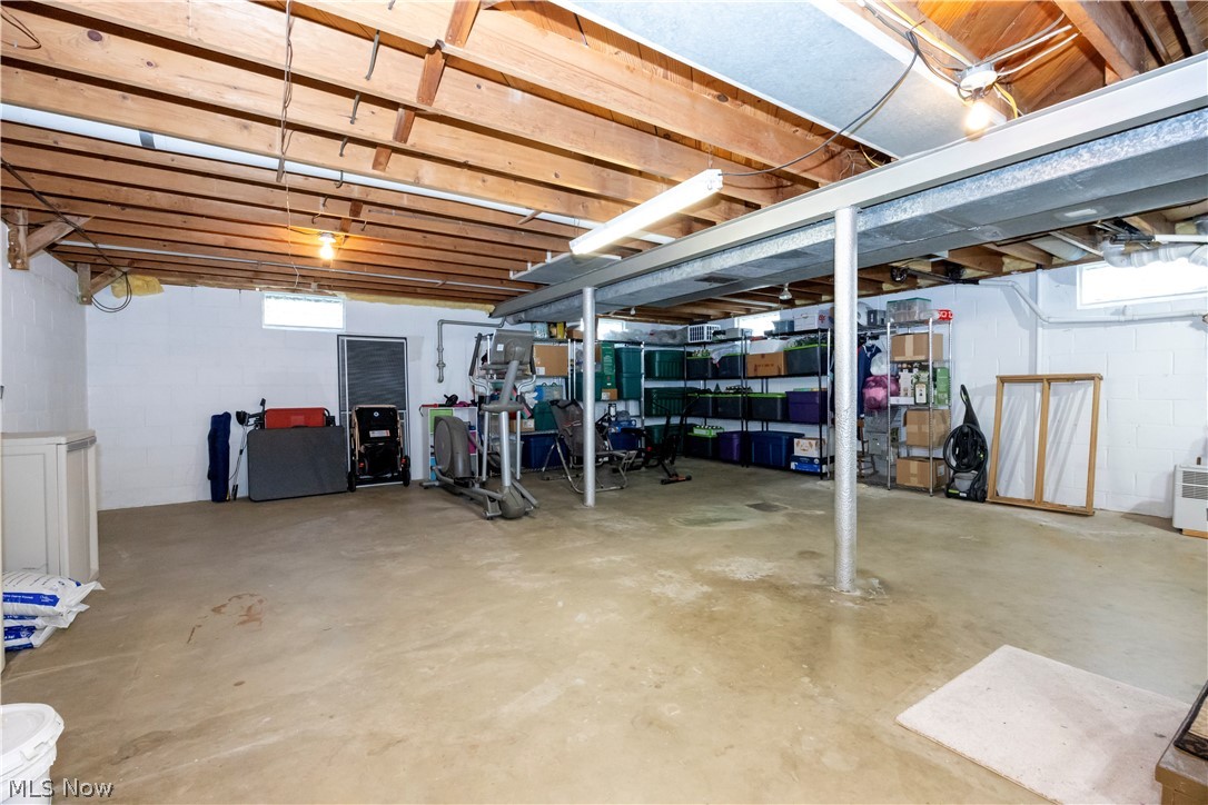 1679 Westwood Circle Wooster OH 44691