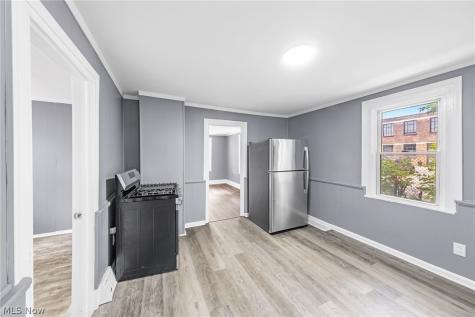2408 Castle Avenue Cleveland OH 44113