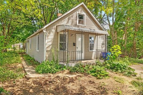 2408 Castle Avenue Cleveland OH 44113