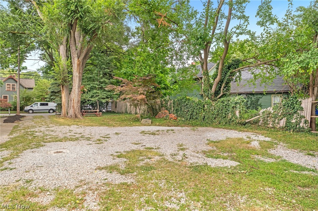 2408 Castle Avenue Cleveland OH 44113