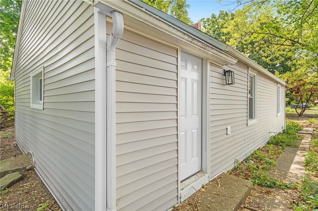 2408 Castle Avenue Cleveland OH 44113
