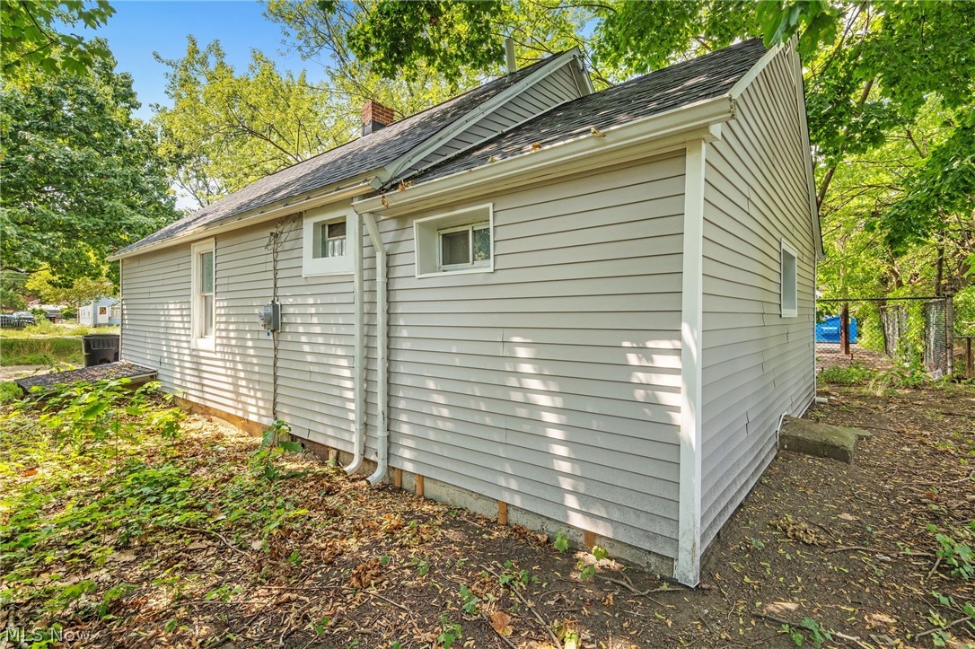 2408 Castle Avenue Cleveland OH 44113