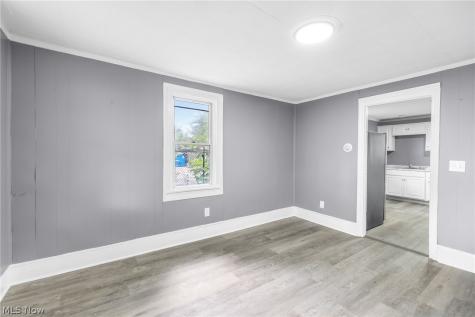 2408 Castle Avenue Cleveland OH 44113