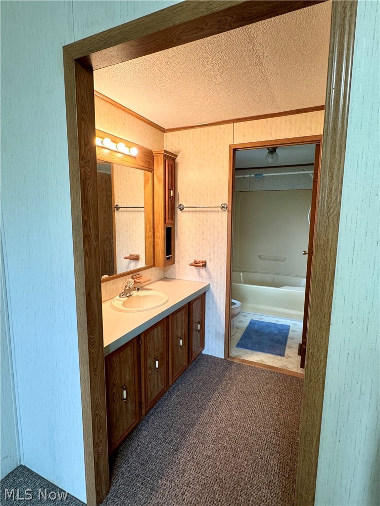 324 Fairview West Lafayette OH 43845