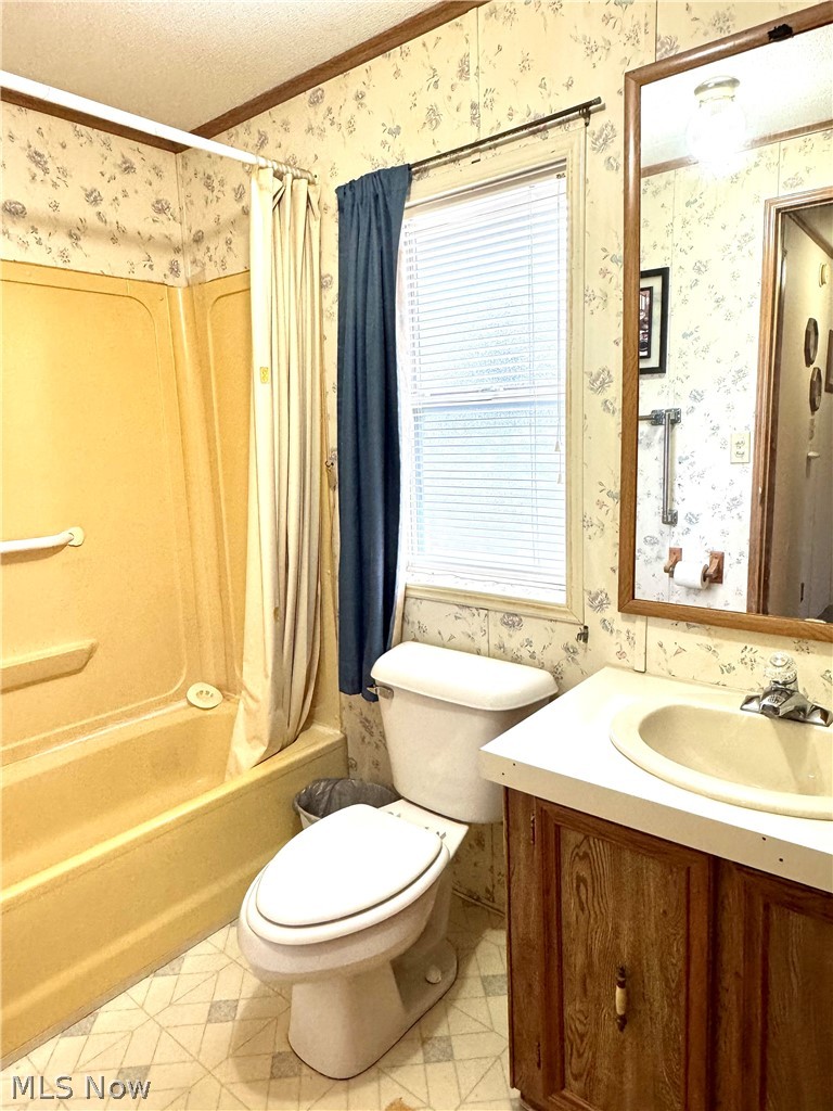 324 Fairview West Lafayette OH 43845