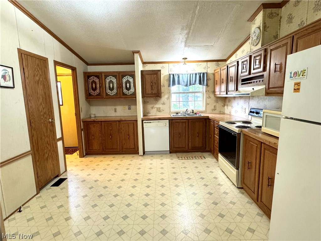 324 Fairview West Lafayette OH 43845