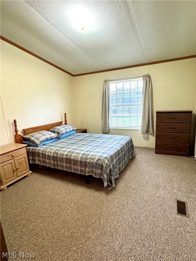 324 Fairview West Lafayette OH 43845