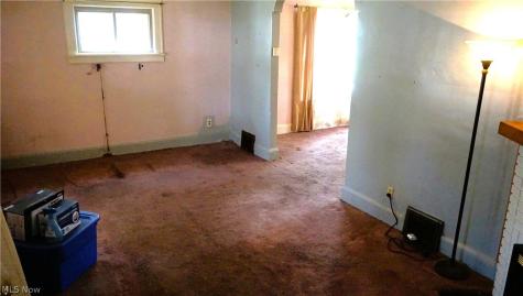 16409 Laverne Avenue Cleveland OH 44135