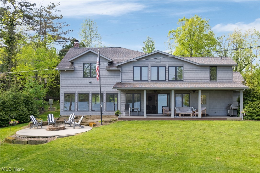 2264 Laurel Drive SW Sherrodsville OH 44675