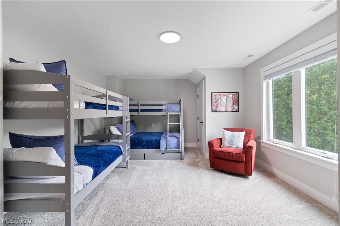 2264 Laurel Drive SW Sherrodsville OH 44675